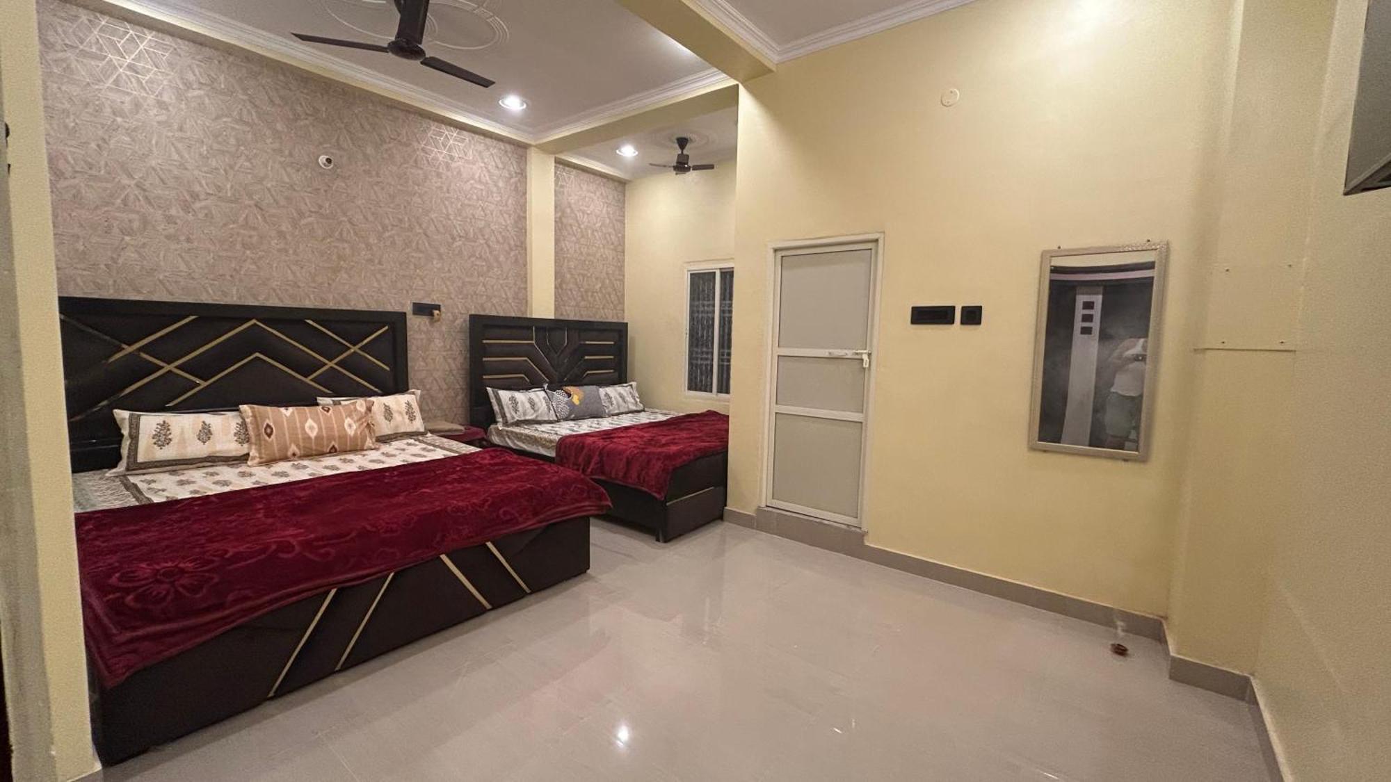 Temple Town Homes Assi Ghat バラナシ エクステリア 写真