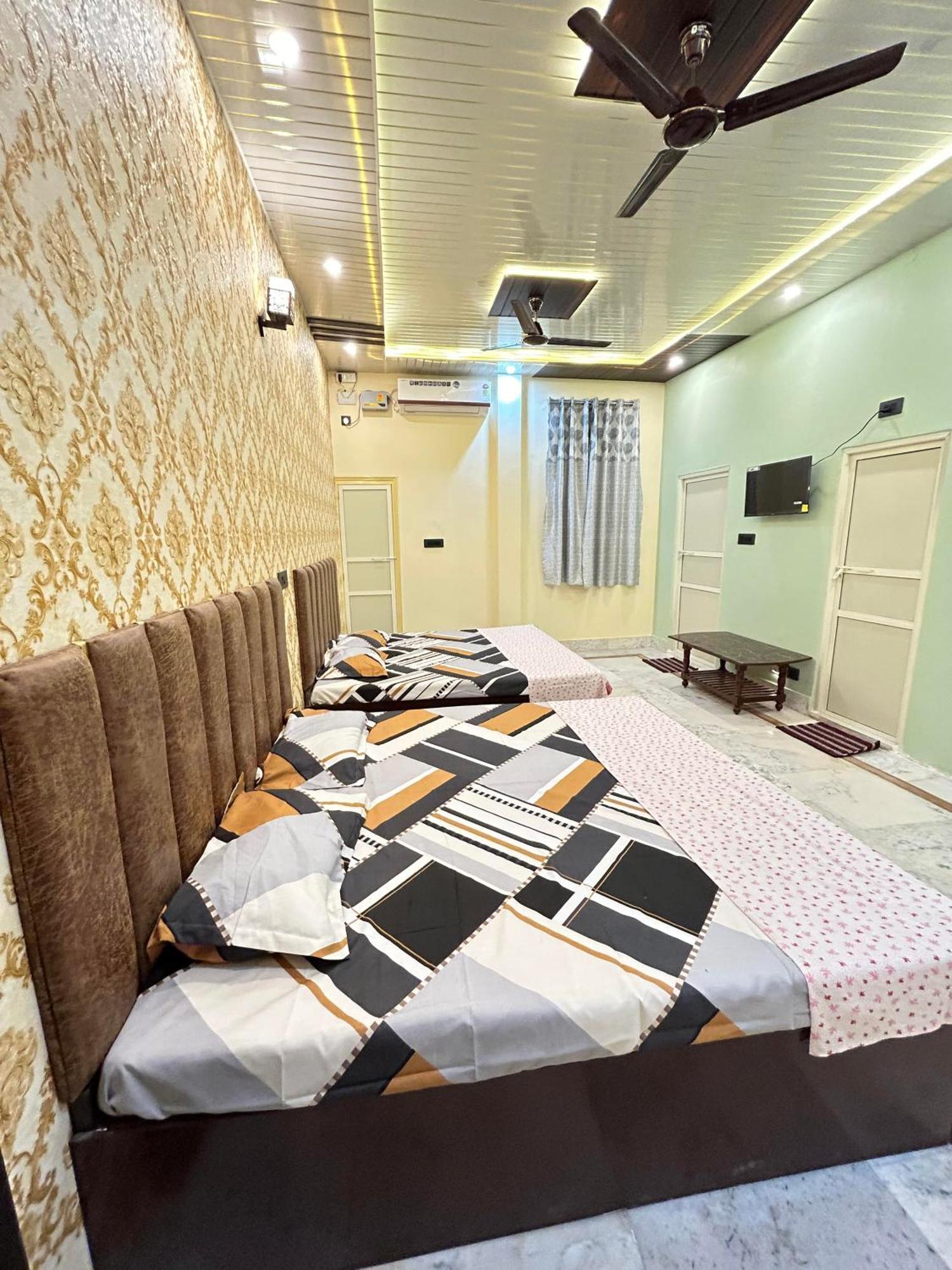 Temple Town Homes Assi Ghat バラナシ エクステリア 写真