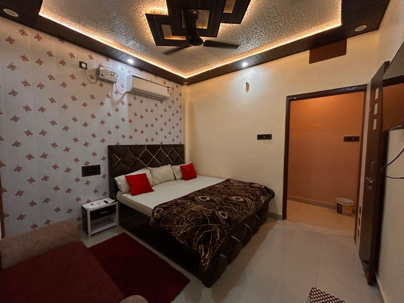 Temple Town Homes Assi Ghat バラナシ エクステリア 写真