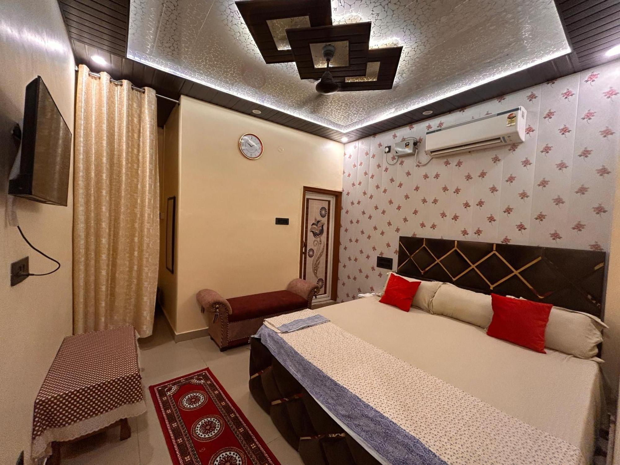 Temple Town Homes Assi Ghat バラナシ エクステリア 写真